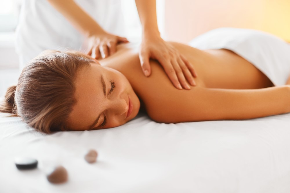 Relaxing body massage